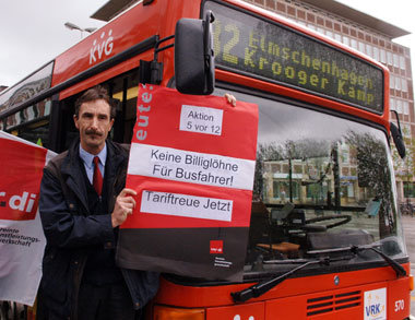 Städtischer Winterdienst in Freiburg. Nach Auffassung des IW geh... Städtischer Winterdienst in Freiburg. Nach Auffassung des IW geh...