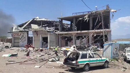 Zerstörtes Haus in Tais nach einem mutmaßlichen saudischen Lufta...