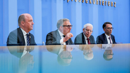 Uwe Becker, Steffen Augsberg, Josef Schuster und Christian Heinz... Uwe Becker, Steffen Augsberg, Josef Schuster und Christian Heinz...