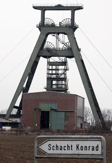 Assemüll soll in den Schacht Konrad. Umweltschützer halten das f... Assemüll soll in den Schacht Konrad. Umweltschützer halten das f...