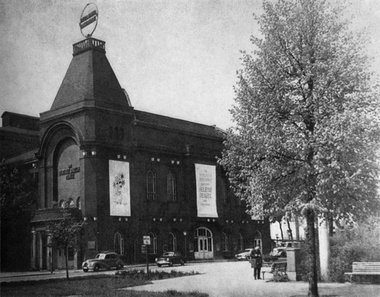 Das Berliner Ensemble am Schiffbauerdamm