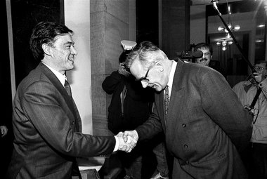 Der List des Westens nicht gewachsen: DDR-Finanzminister Walter ...