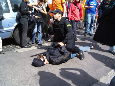 René K.s Festnahme am 10. Juni in Warschau