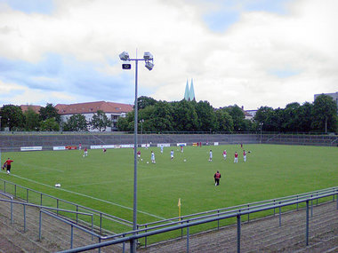 Die städtische Wohnungsbaugesellschaft als Sponsor des Freizeits...