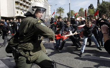 Zeitenwende? Ein Generalstreik ist ein guter Anfang: Athen am Mi...