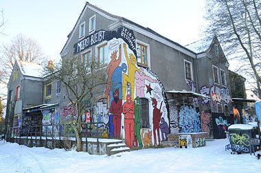 Im Visier der Neonazis: die alte Meierei in Kiel Im Visier der Neonazis: die alte Meierei in Kiel