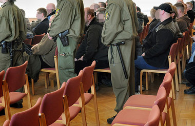Polizei an wessen Seite? In den Ermittlungen im »Pölchow-Prozeß«...