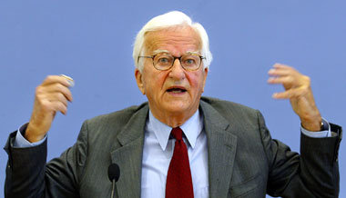 Richard von Weizsäcker: Sprach 1985 von Befreiung vom Faschismus...