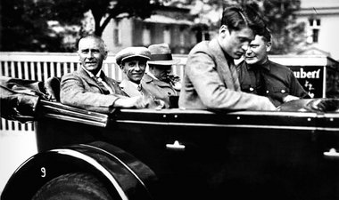 Thüringens NSDAP-Minister Wilhelm Frick (l.): Sozialleistungen s...