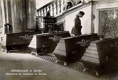 Am 23. und 24. Dezember 1918 setzte die SPD-Führung erstmals die...