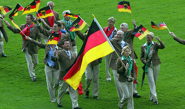 Reiche Eltern, ziemlich sadistische Intimbeziehungen: Sonntag in...