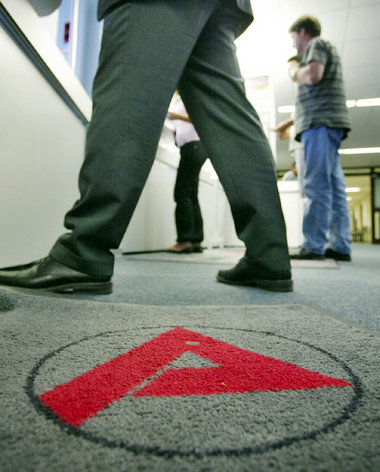 Nicht erwähnt: Die Bundesagentur für Arbeit erwirtschaftet Übers...