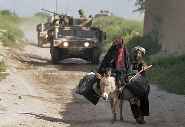 Straßenszene im NATO-besetzten Afghanistan 2010 Straßenszene im NATO-besetzten Afghanistan 2010