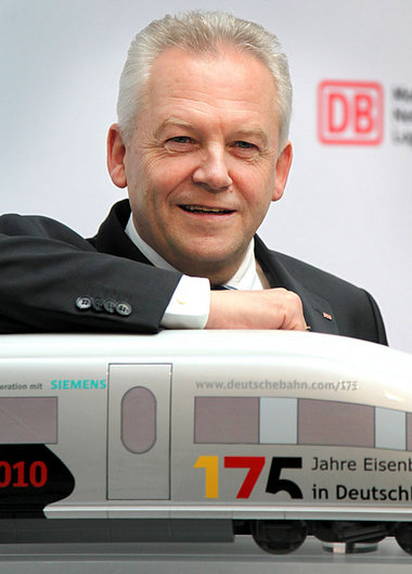 Bahnchef Grube, hier bei der Bilanzpressekonferenz im
vergangene...