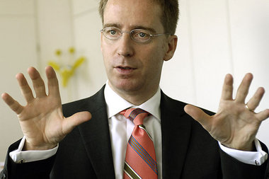 Ein Lobbyist der Finanzspekulanten ist IW-Chef H&uuml;ther
nicht...