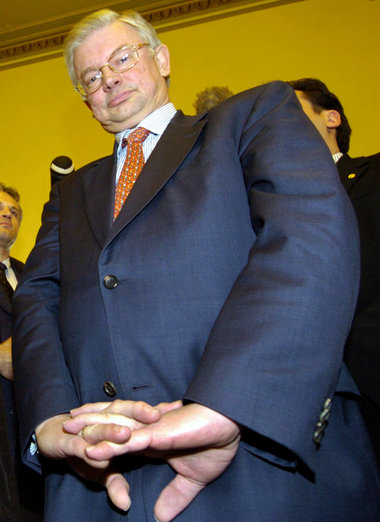 Der Möchtegern-Berlusconi aus Eschborn (Main-Taunus-Kreis)
