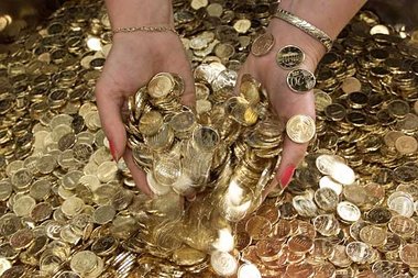 Geld scheffeln auf Kosten der Arbeitslosen? Die Regierung würde ... Geld scheffeln auf Kosten der Arbeitslosen? Die Regierung würde ...
