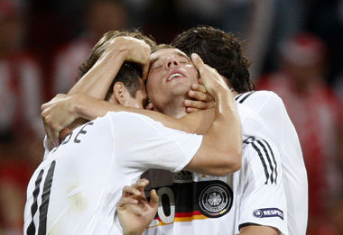 WM-Geheimrezept: Noch enger zusammenr&uuml;cken