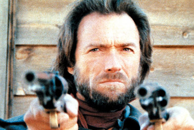 Hier bedroht sie ein Ironiker &amp;ndash; Clint Eastwood in
&amp...