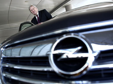 Opel-Chef Nick Reilly muß wohl ohne Staatsbürgschaft
... Opel-Chef Nick Reilly muß wohl ohne Staatsbürgschaft
...