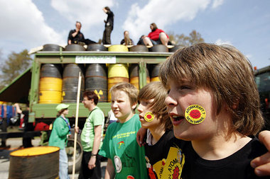Atomkraftwerke abschalten – Protestaktion im April Atomkraftwerke abschalten – Protestaktion im April