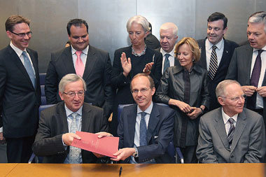 Ein neuer Topf ist gefüllt: Finanzminister der Euro-Zone
am... Ein neuer Topf ist gefüllt: Finanzminister der Euro-Zone
am...