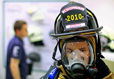 Dieser Mann von der Feuerwehr ist nächstes Jahr vielleicht
... Dieser Mann von der Feuerwehr ist nächstes Jahr vielleicht
...