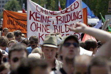 Demonstration »Bildungsblockaden einreißen«
am... Demonstration »Bildungsblockaden einreißen«
am...
