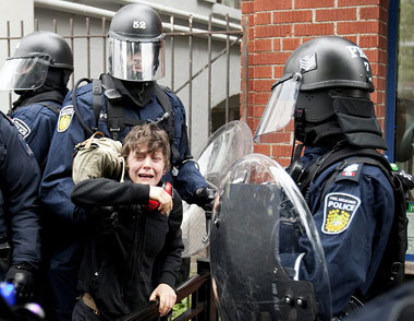Toronto am Sonnabend: Wer demonstriert, wird als Feind
behandelt