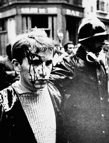 Gegen die Barbarei: Polizeiopfer im Pariser Mai 1968