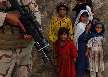 10. Mai, 170 Kilometer nördlich von Kabul: US-Special Forces bei... 10. Mai, 170 Kilometer nördlich von Kabul: US-Special Forces bei...