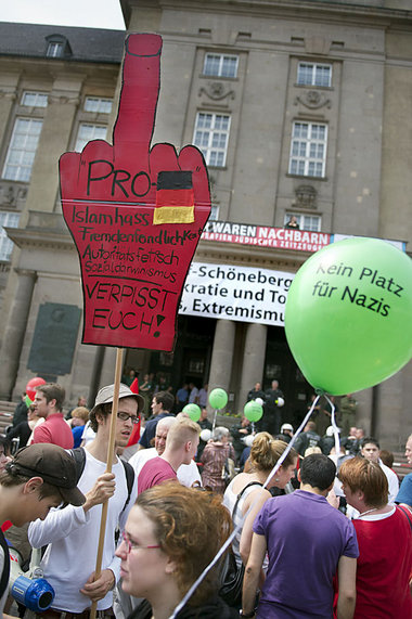 Protest am 17. Juli gegen Neonazitreffen im Sch&ouml;neberger
Ra...