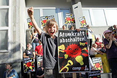 Das Motto der Regierungsmehrheit für die künftige Energiepolitik... Das Motto der Regierungsmehrheit für die künftige Energiepolitik...