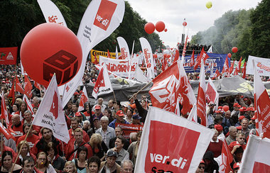 Ver.di wird wach. Kritik an Initiative zur
&amp;raquo;Wiederhers...