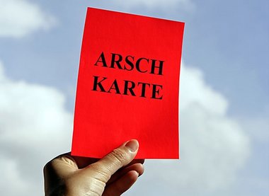 Gutscheine oder Chipkarten sind keine Alternative zu existenzsic... Gutscheine oder Chipkarten sind keine Alternative zu existenzsic...