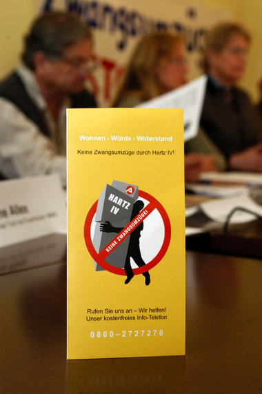 Vielfach noch unbekannt: Kampagne gegen Zwangsumzüge und ihr Not...