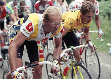 Fignon bei der Tour de France 1989 (vor seinem Rivalen Greg
LeMo... Fignon bei der Tour de France 1989 (vor seinem Rivalen Greg
LeMo...