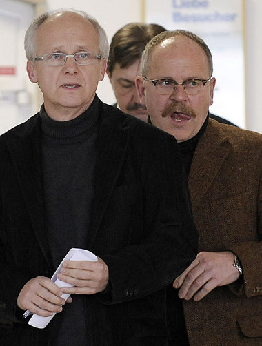 Nicht zu bremsen: Opel-Gesamtbetriebsrat Klaus Franz. Im
Hinterg...