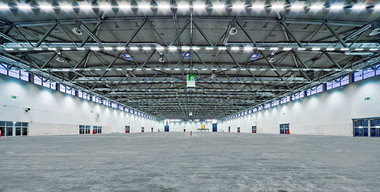 Für den Bau der Messehallen muß die Stadt Köln über 30 Jahre lan...