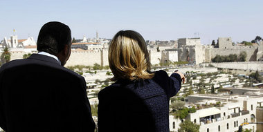 US-Außenministerin Hillary Clinton und der israelische Außenmini... US-Außenministerin Hillary Clinton und der israelische Außenmini...