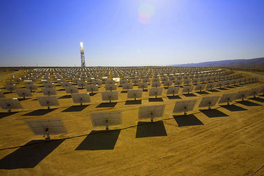 Gratis von der Sonne: Solarkraftwerke, wie hier in Israel, bilde...