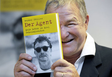 Werner Stiller, der unter dem Namen Peter Fischer lebt, am Diens...