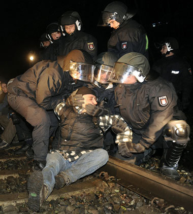 Polizeieinsatz gegen Castorgegner im November 2008
