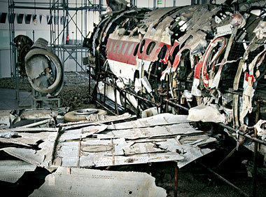Was geschah mit dieser DC-9 am 27. Juni 1980? – »Italien im Kalt... Was geschah mit dieser DC-9 am 27. Juni 1980? – »Italien im Kalt...