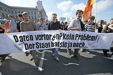 Demonstration gegen den &Uuml;berwachungsstaat im September
2010...