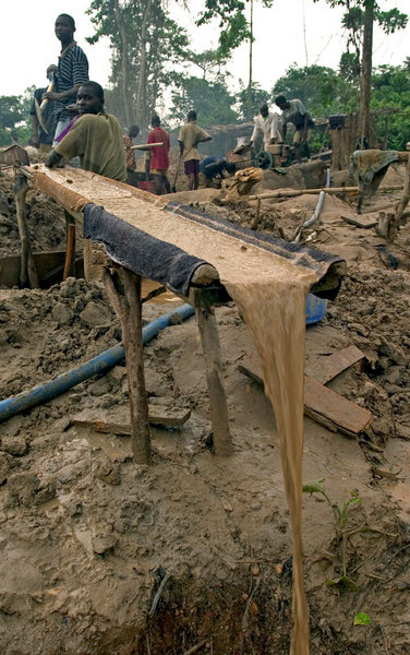 Goldminenarbeiter in Ghana