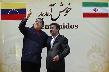 Venezuelas Pr&auml;sident Hugo Ch&aacute;vez und sein
iranischer...