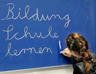 Leiterin des Frankfurter Schulamts &uuml;ber den Einsatz von
Lei...