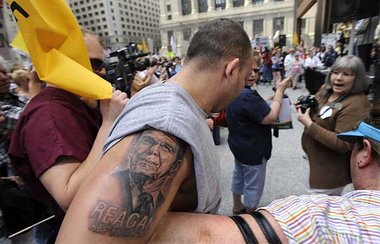Mit Reagan f&uuml;r den R&uuml;ckschritt: Tea-Party-Randalierer
...