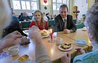 Sozialpolitik à la Dieter Althaus. Der frühere thüringische Mini...